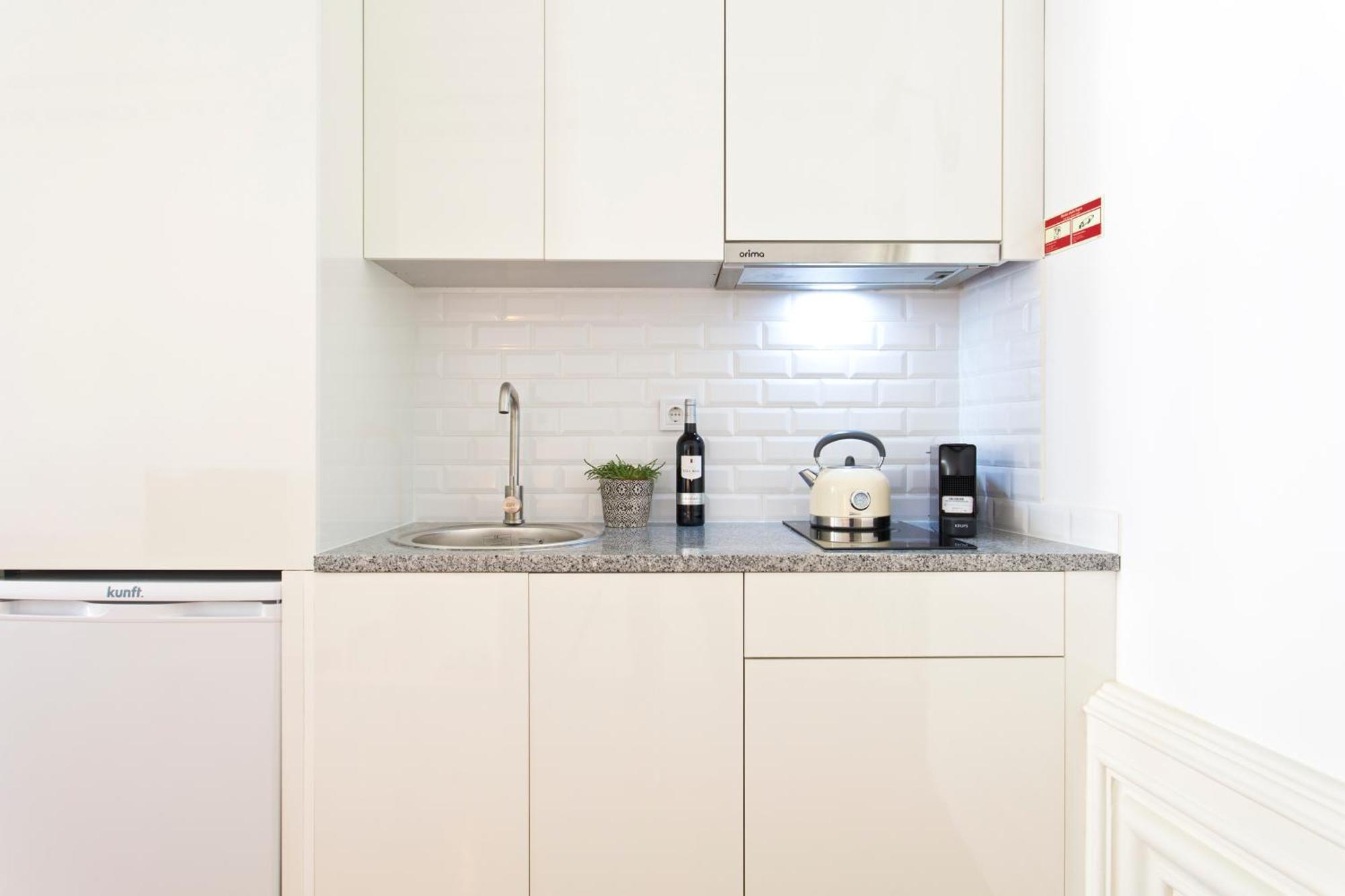 Fine Art Apartments City Center 포르투 객실 사진